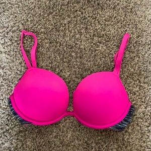 PINK Victoria's Secret Super push up bra